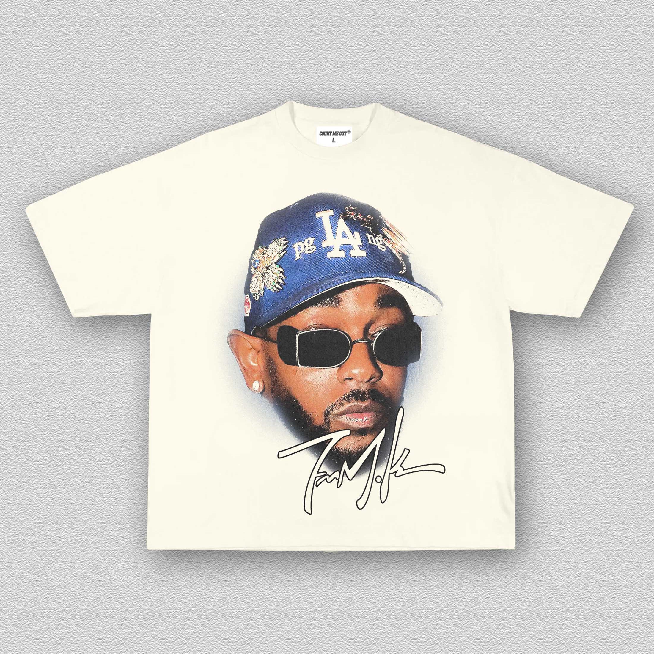 K.DOT BIG FACE TEE