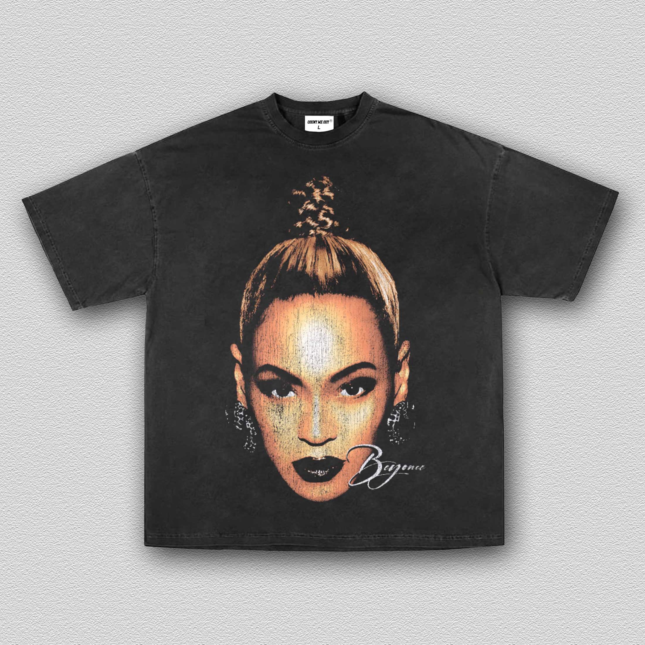 QUEEN B TEE