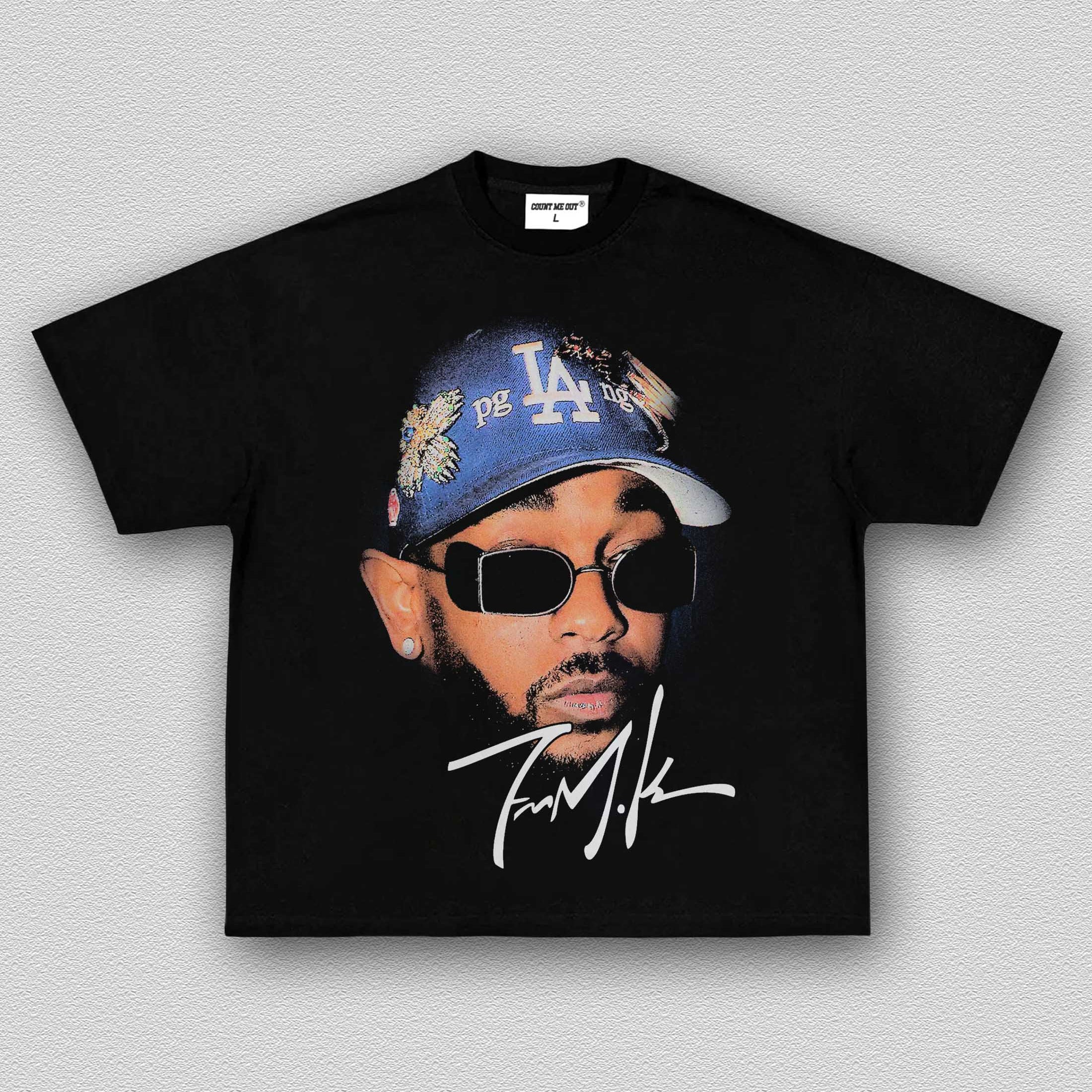 K.DOT BIG FACE TEE