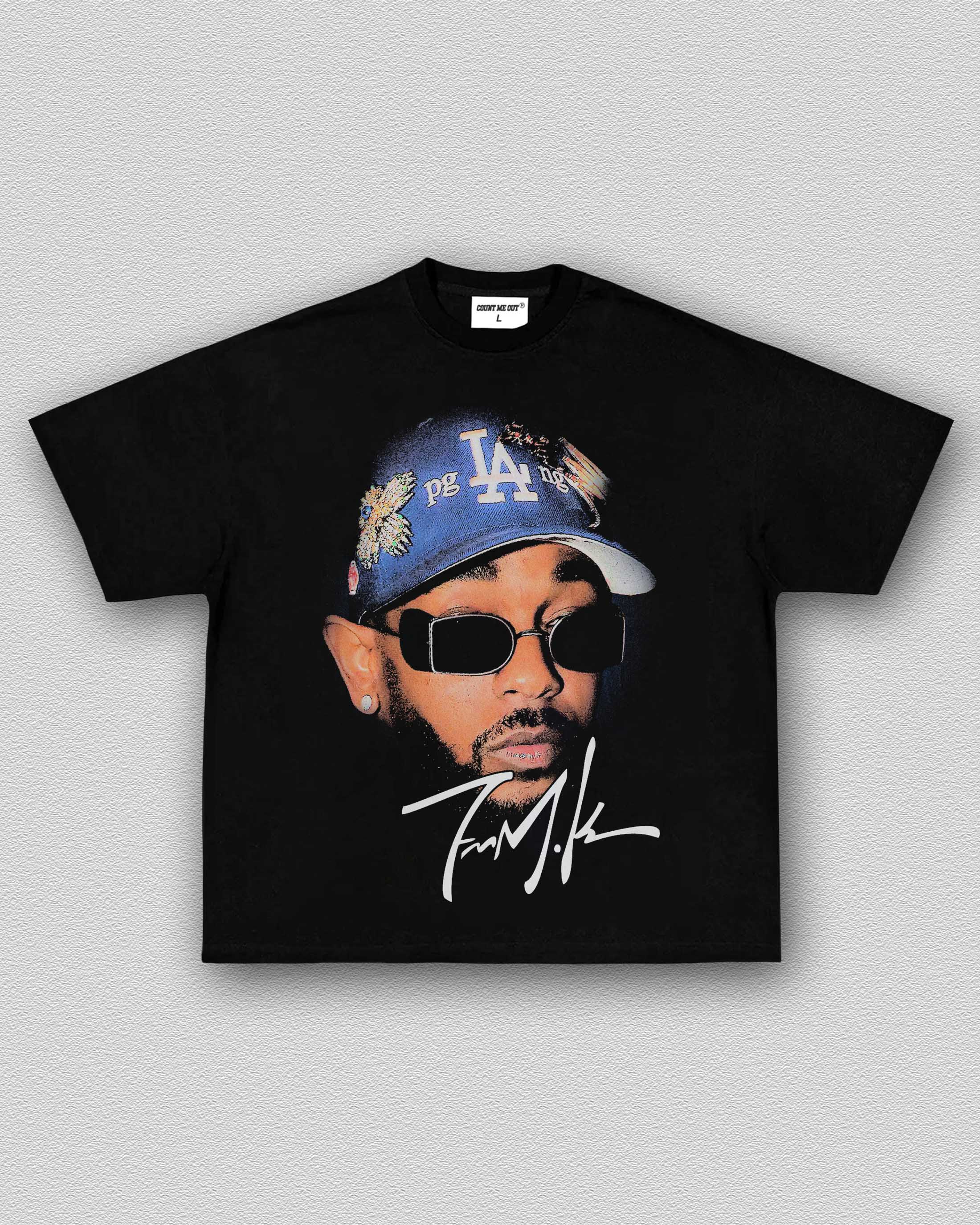 K.DOT BIG FACE TEE